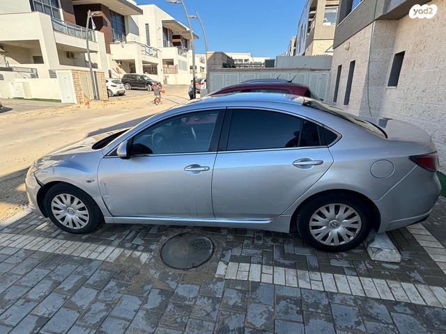 מודעת רכב מאזדה 6