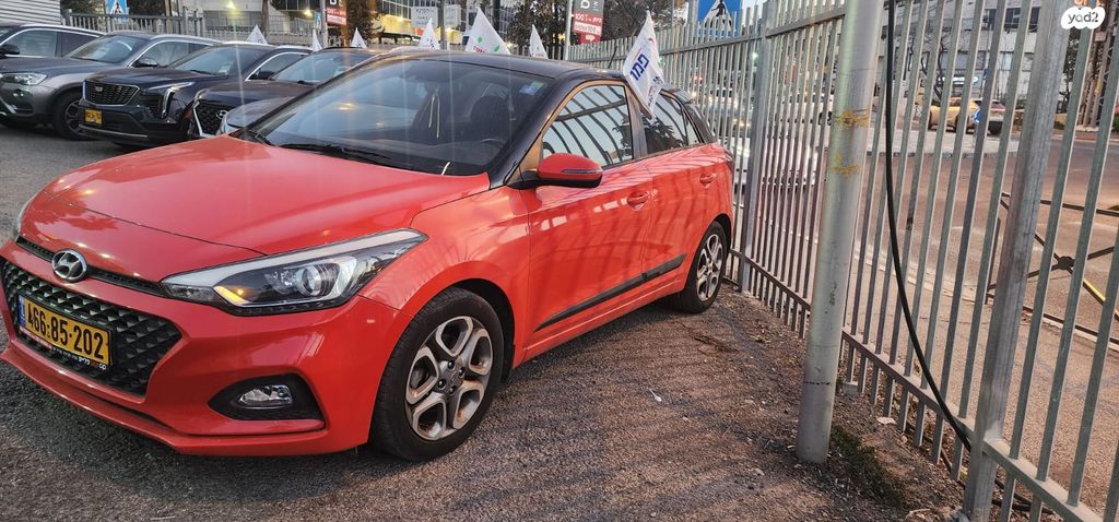 מודעת רכב יונדאי i20