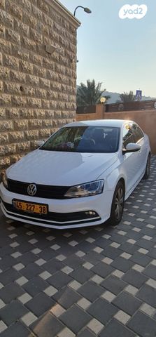 מודעת רכב פולקסווגן ג'טה 