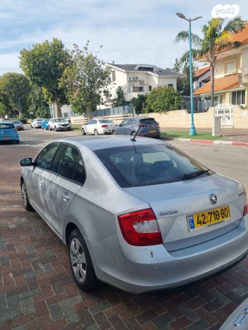 מודעת רכב סקודה ראפיד