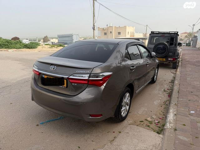 מודעת רכב טויוטה קורולה