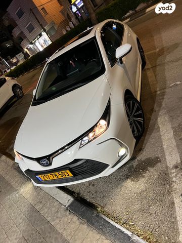 מודעת רכב טויוטה קורולה