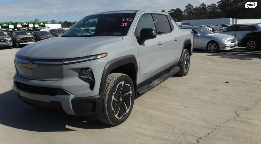 מודעת רכב שברולט סילברדו EV