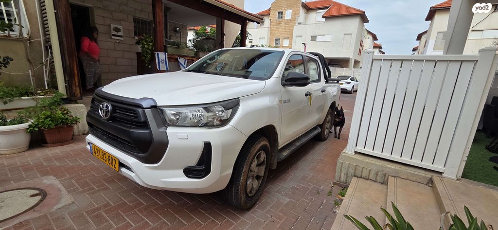 מודעת רכב טויוטה היילקס