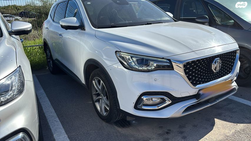 מודעת רכב אם ג'י EHS PHEV 1