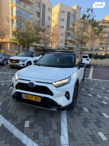 מודעת רכב טויוטה RAV4
