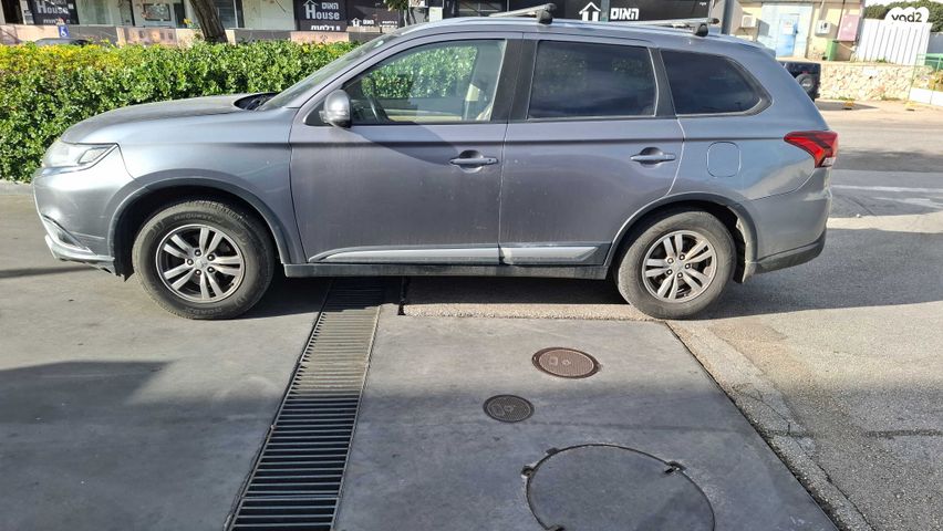 מודעת רכב מיצובישי אאוטלנדר