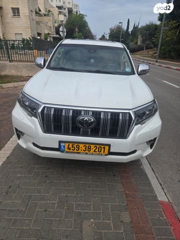 מודעת רכב טויוטה לנד קרוזר