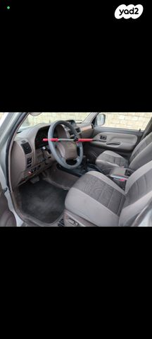 מודעת רכב טויוטה לנד קרוזר