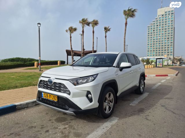 מודעת רכב טויוטה RAV4 1