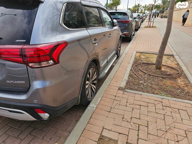 מודעת רכב מיצובישי אאוטלנדר