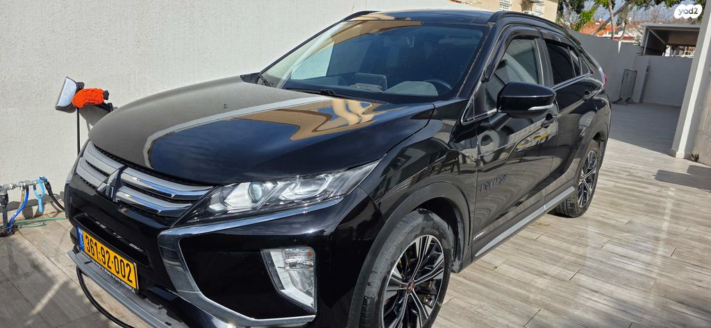 מודעת רכב מיצובישי אקליפס קרוס