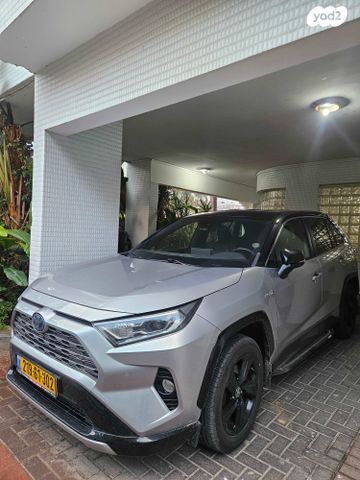 מודעת רכב טויוטה RAV4