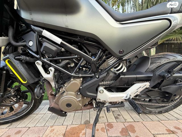 מודעת רכב הוסקוורנה SVARTPILEN 250