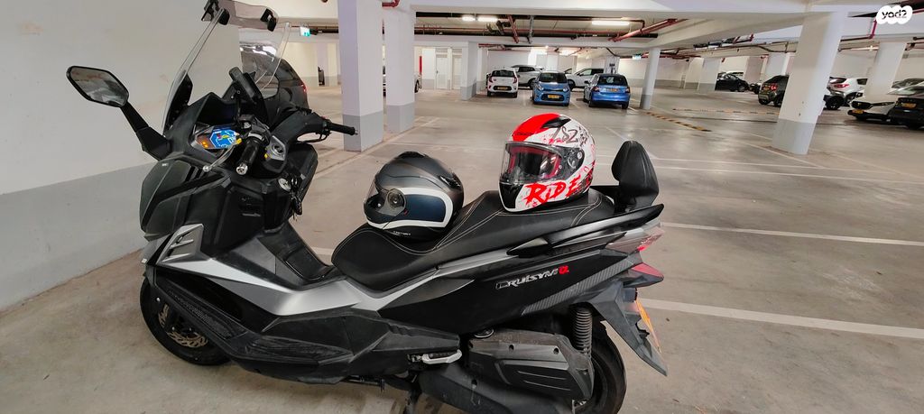 מודעת רכב סאן יאנג קרוזים 300