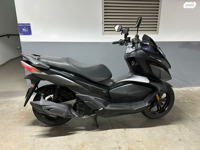 מודעת רכב סאן יאנג ג'ט איקס 125