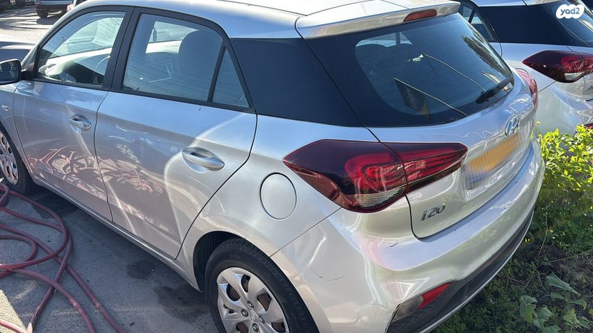 מודעת רכב יונדאי i20