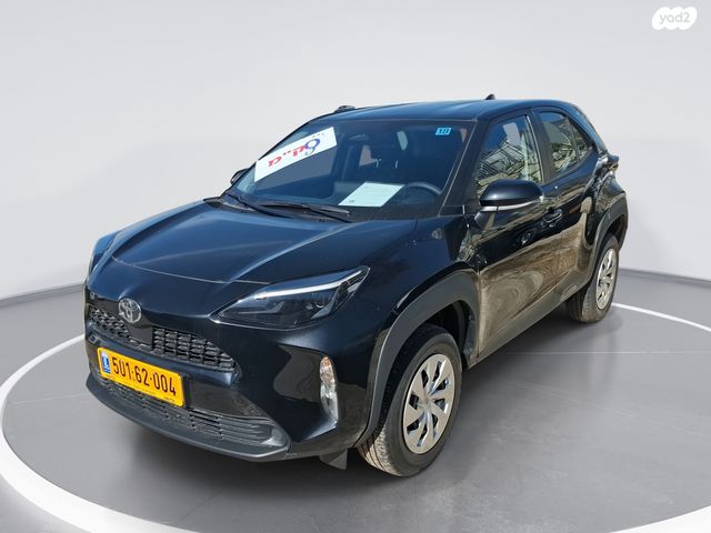 מודעת רכב טויוטה יאריס קרוס