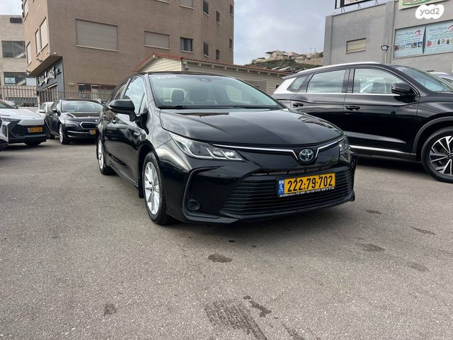 מודעת רכב טויוטה קורולה