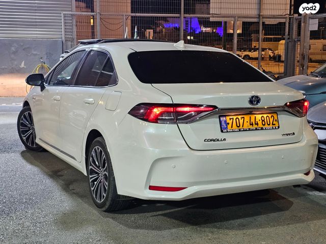 מודעת רכב טויוטה קורולה 2