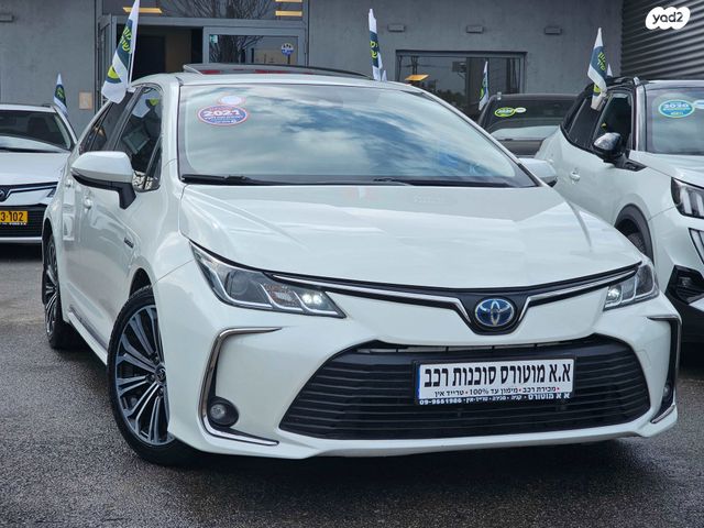 מודעת רכב טויוטה קורולה 1