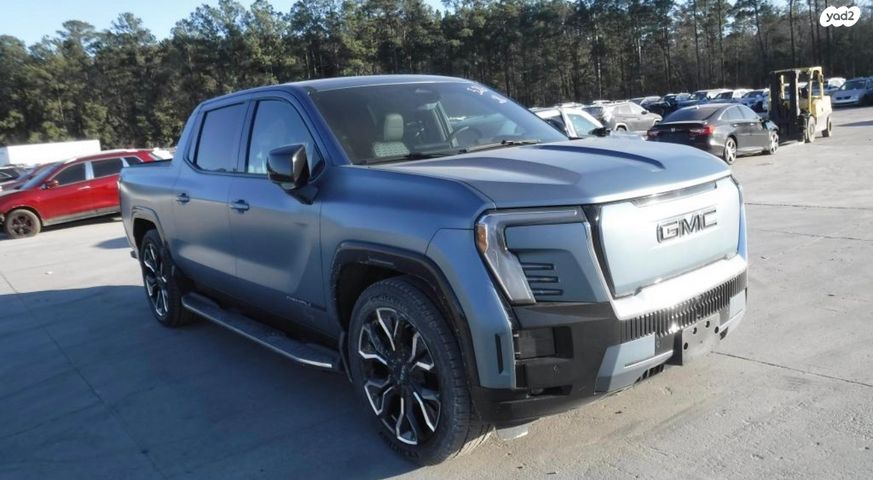 מודעת רכב ג'י.אם.סי סיירה EV  