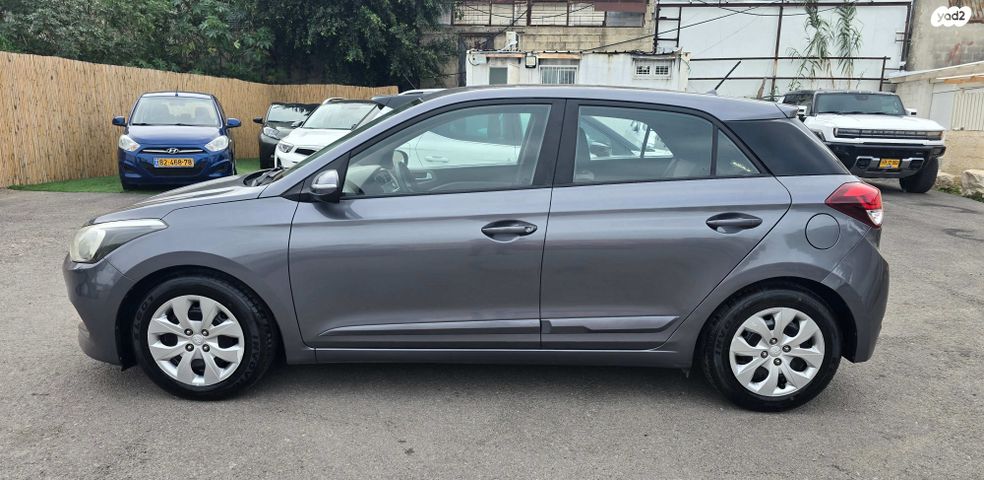 מודעת רכב יונדאי i20 2