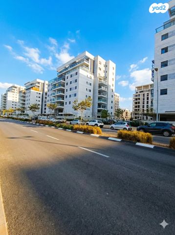 שדרות דוד המלך 48