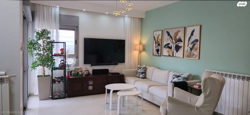 עמנואל זיסמן 24