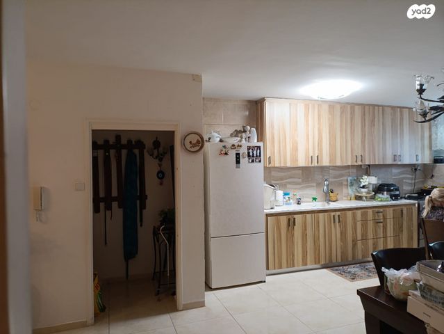 חיים סוטין 3