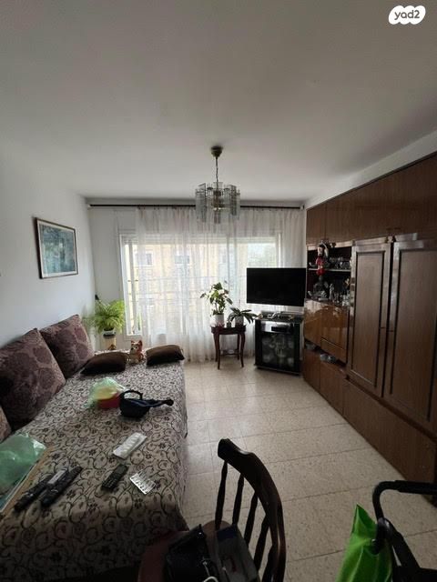 שדרות בן גוריון 12