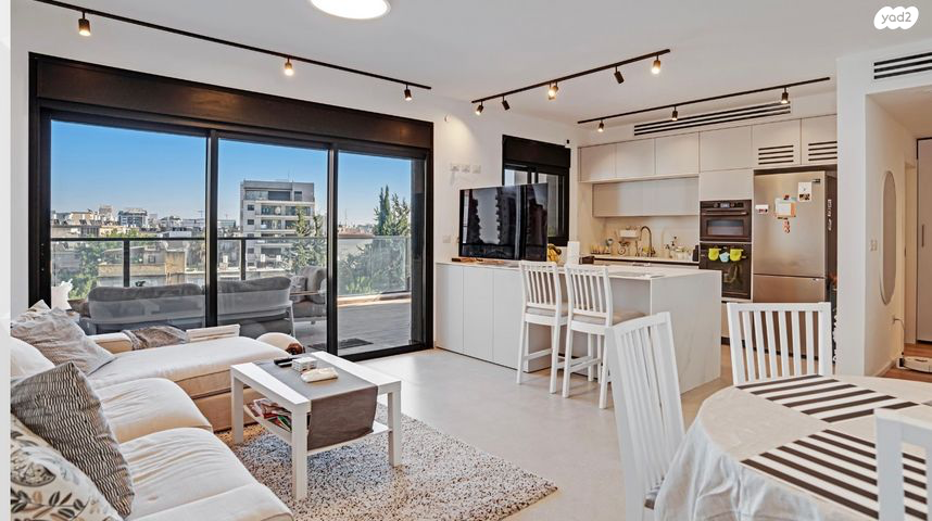 דירה, בורוכוב, גבעתיים