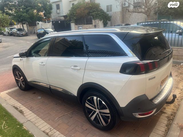 מודעת רכב פיג'ו 5008