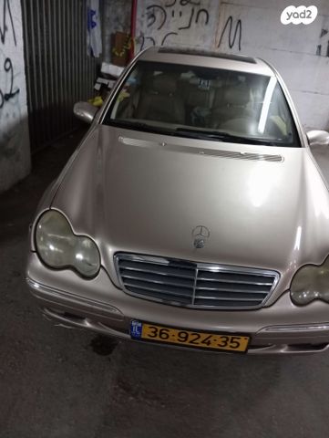 מודעת רכב מרצדס-בנץ C-class