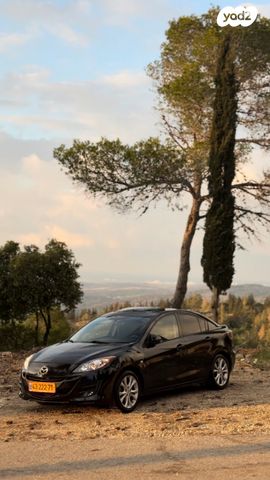 מודעת רכב מאזדה 3