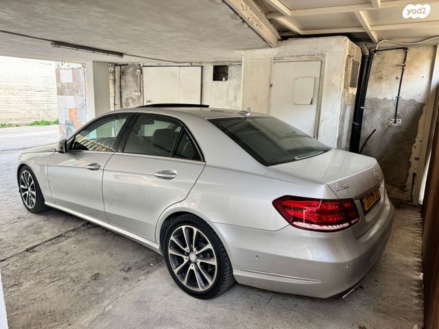 מודעת רכב מרצדס-בנץ E-class