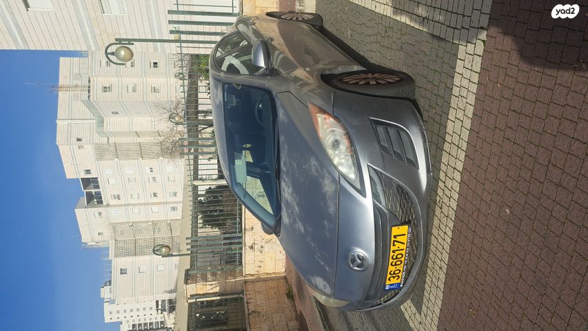 מודעת רכב מאזדה 3