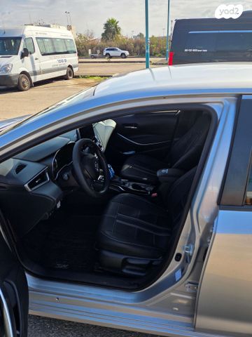 מודעת רכב טויוטה קורולה