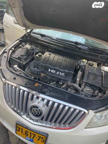 מודעת רכב ביואיק לה-קרוס