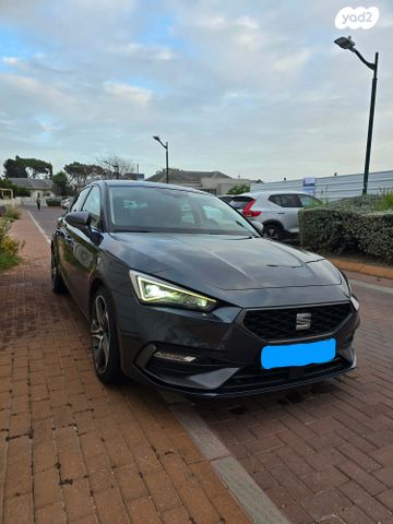 מודעת רכב סיאט לאון