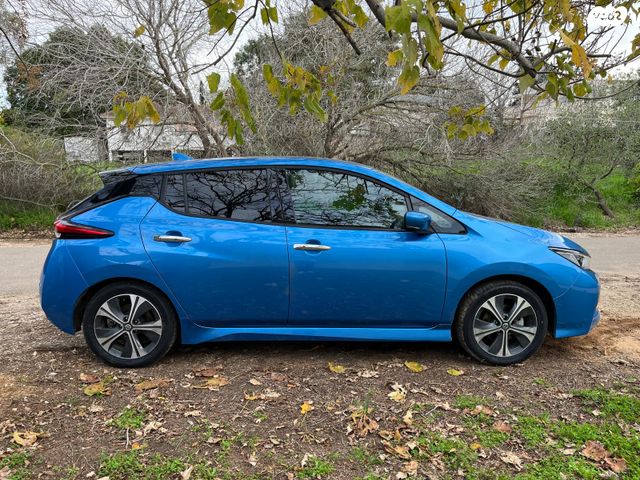 מודעת רכב ניסאן ליף