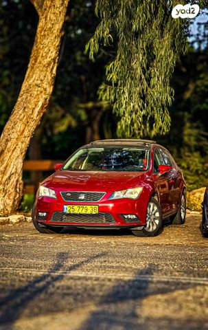 מודעת רכב סיאט לאון