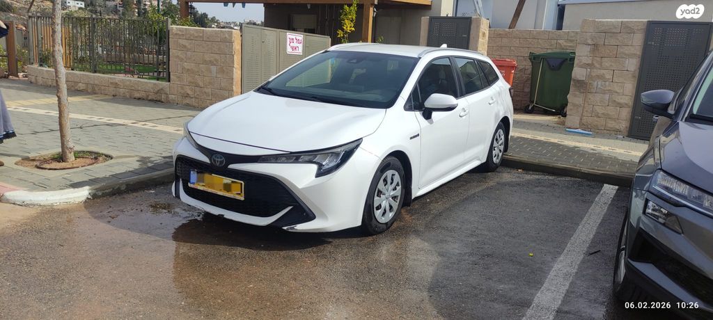 מודעת רכב טויוטה קורולה