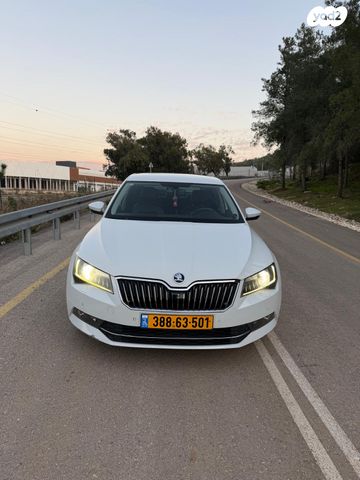 מודעת רכב סקודה סופרב
