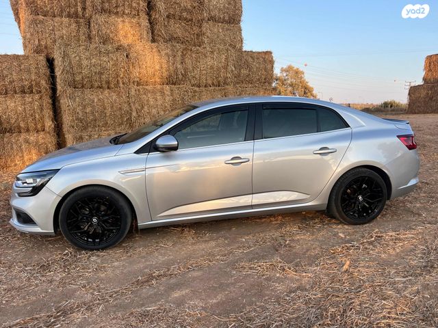 מודעת רכב רנו מגאן