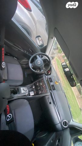 מודעת רכב מאזדה 3