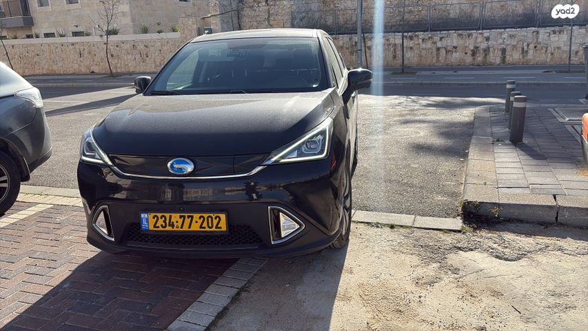 מודעת רכב ג'י.איי.סי GE3