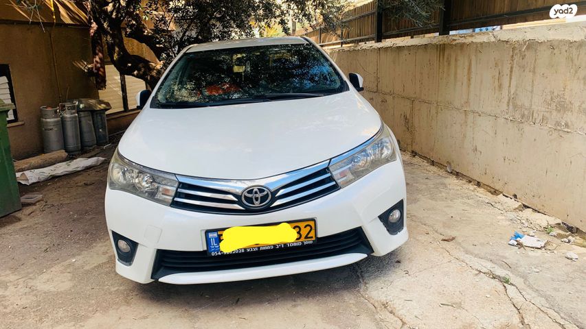 מודעת רכב טויוטה קורולה