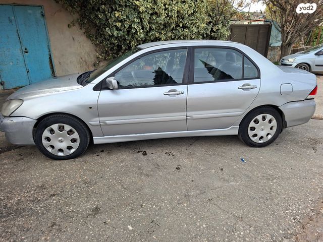 מודעת רכב מיצובישי לנסר