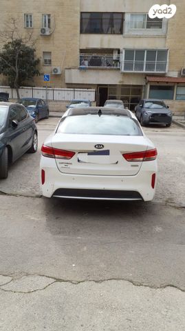 מודעת רכב קיה אופטימה